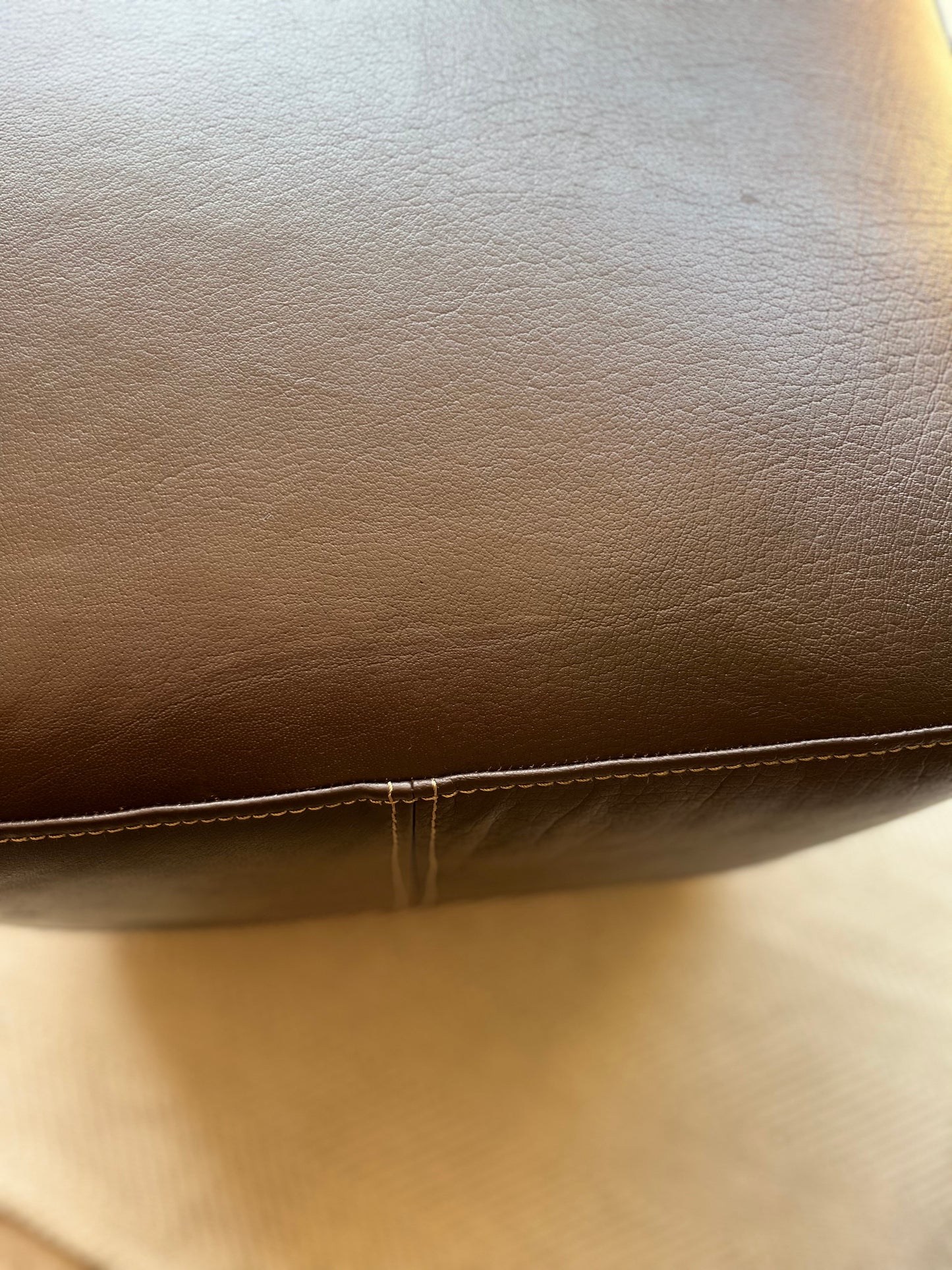Classic Leather Cube Ottoman
