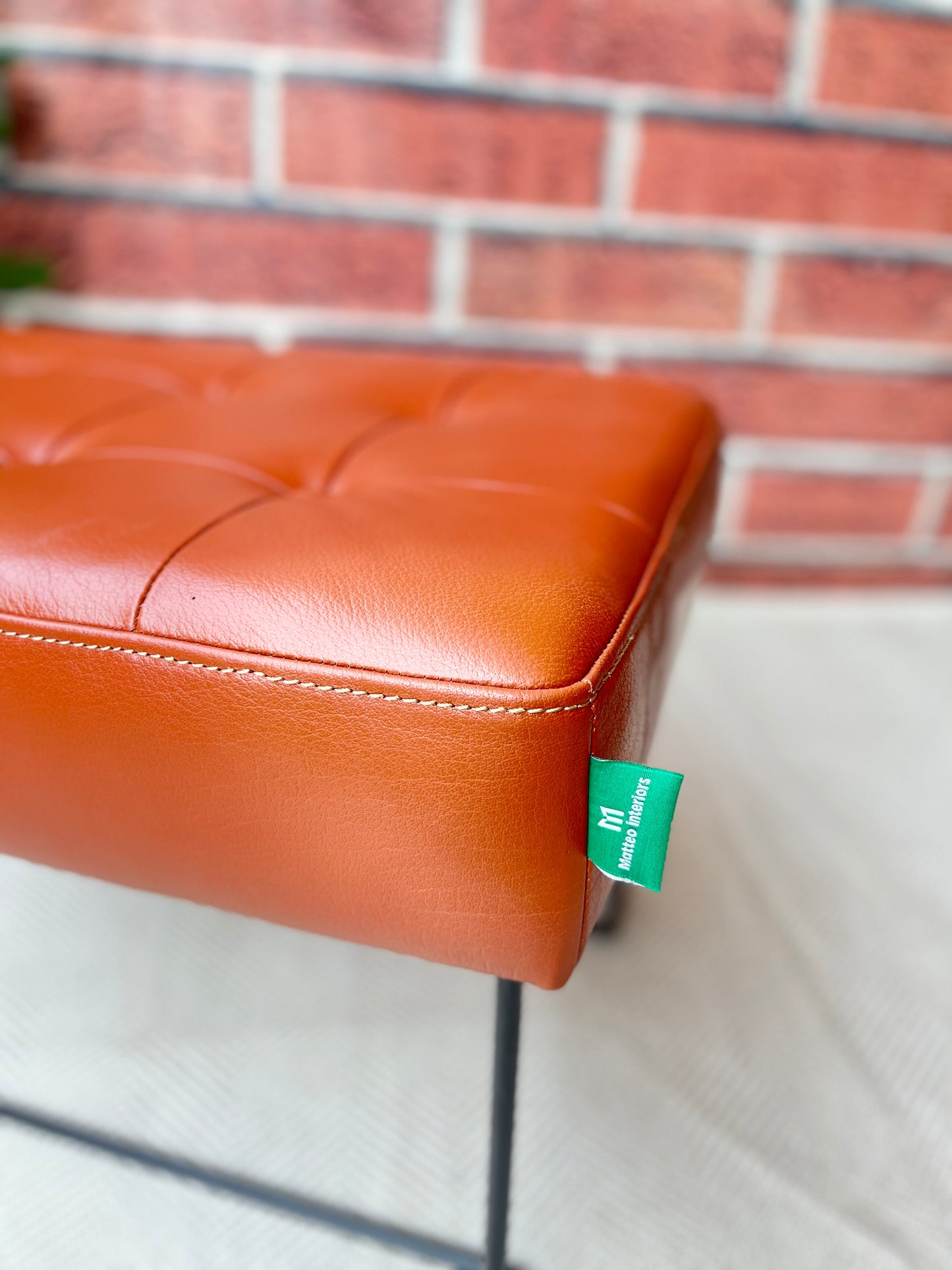 Matteo Classic Leather Stool