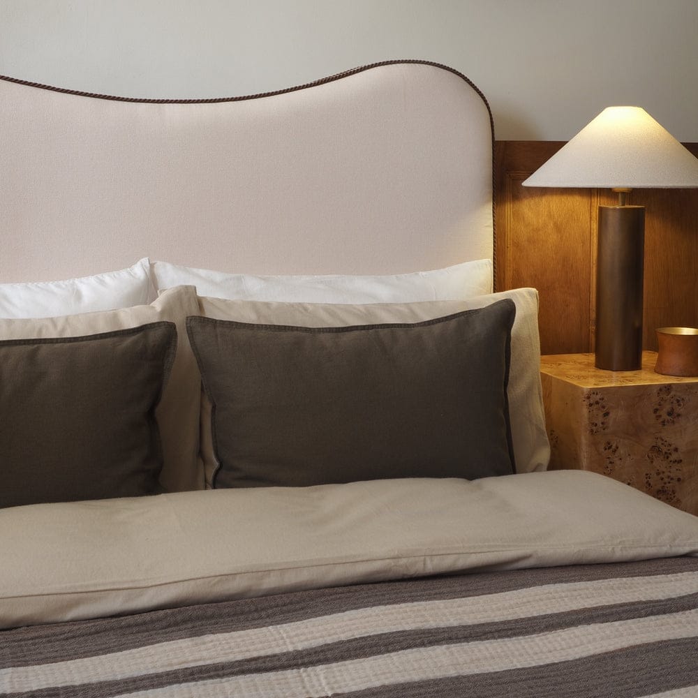 Matteo Serenity Curve Bed with side tables